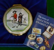 Halcyon Days golfing scene enamel box - the lid is decorated with 