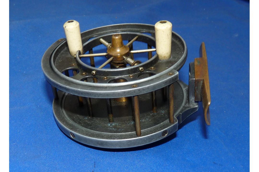 REEL: Early Allcock 3" alloy Aerial trotting reel, 6 spoke with tension regulator, face plate - Image 2 of 3