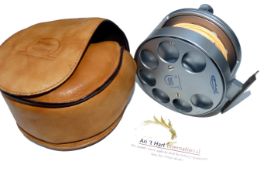 REEL: Ari T'Hart high tech alloy fly reel, blue anodised finish, 3.5