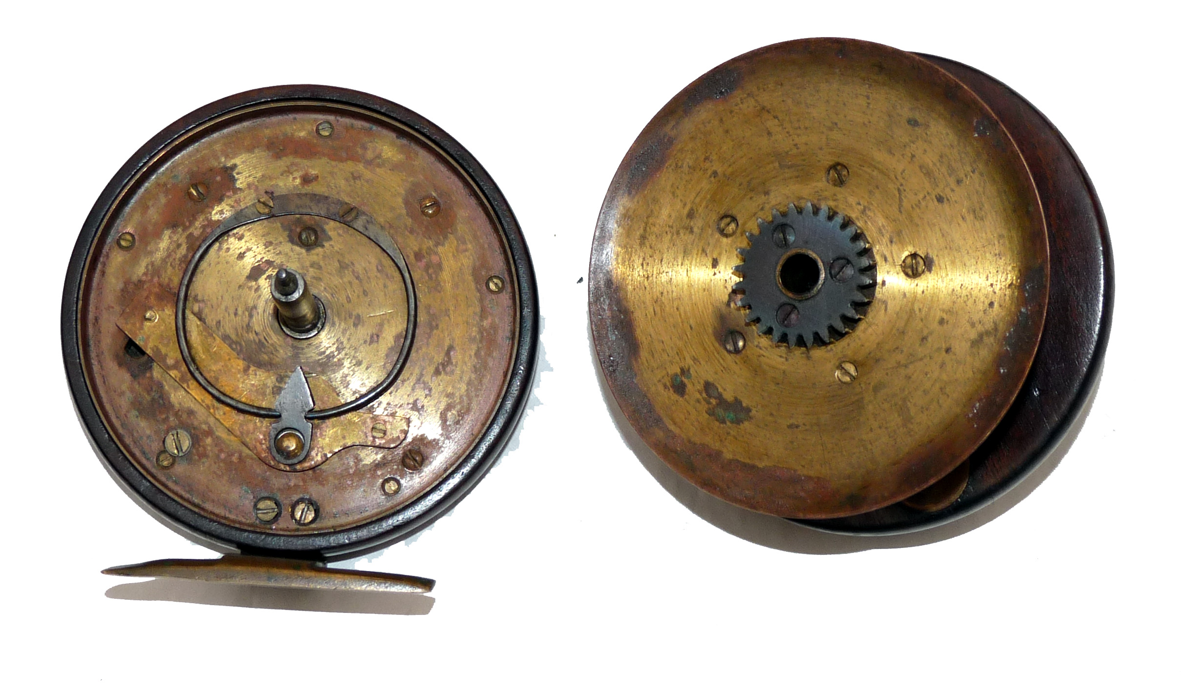 REEL: Milward's Frog back mahogany wood and brass sea fishing reel, 5" diameter, 3 screw Slater - Image 2 of 2