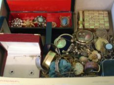 A Collection of Costume Jewellery