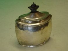 Silver Tea Caddy of oval form, the lid with wood finial. Sheffield 1907. 4 ¾