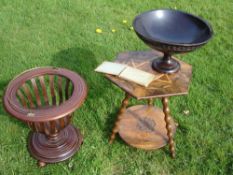 Theo Hardeen / Harry Houdini. A collection of Theo and Harry's stage props, inherited by Pearl Glass