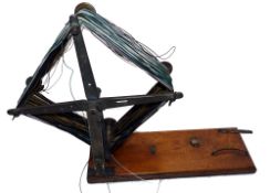 LINE DRIER: Hardy Practical table top line drier, mahogany base 14