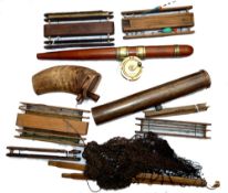 ACCESSORIES: Cow horn bait or creeper holder, 6