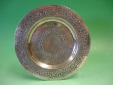 A Silver Continental Dish Chased with scrolling foliage in two registers. 800 standard. 8