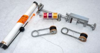 ACCESSORIES: C. Farlow & Co Ltd vintage alloy fly tying vice, approx. 8