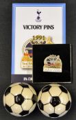 Tottenham Hotspur 1991 Victory Pin for FA Cup final and card, t/w black and white football salt