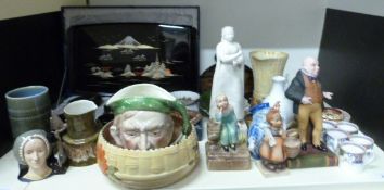 A mixed collection of china including Be