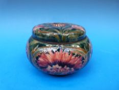 An early Moorcroft Pottery circular toba