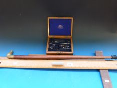 A quantity of vintage drawing instrument