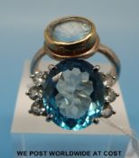 A 9ct white gold ring set with a large b