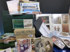 A large quantity of mixed postcards incl