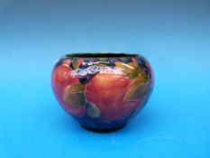 An early 20thC Moorcroft squat vase in t