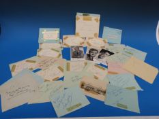 A collection of autographs to include Am