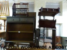 A circular table, wall cabinet, magazine