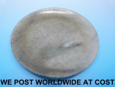 A small Chinese pale celadon jade snuff