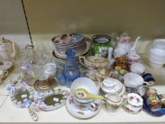 A quantity of decorative ceramics includ