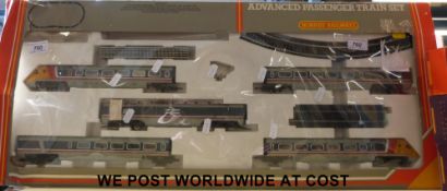 Hornby 00 gauge Advanced Passenger train