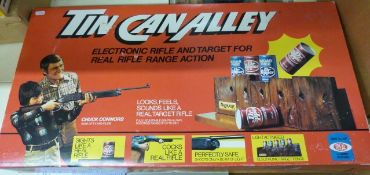 Ideal Toy Company Tin Can Alley Chuck Co