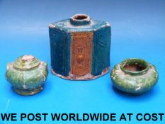 Two small Chinese Ming dynasty green gla