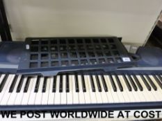 A Yamaha PSR 280 keyboard
