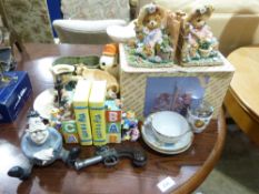 A quantity of novelty and decorative cer