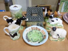 A collection of novelty kitchen items fo