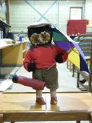 A 1950's golfing owl