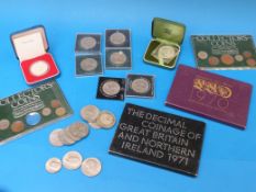 A collection of modern crowns, £5 coin c
