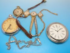 A 9ct gold ladies wristwatch on a 9ct go