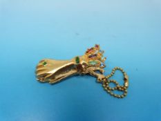 A boxed retro Pygmalion glove holder / c