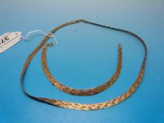 A 9ct gold tri-coloured ribbon necklace