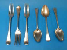 A quantity of Georgian hallmarked silver