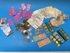 A collection of overseas bank notes etc