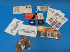 A quantity of sundry UK coinage - pre-de