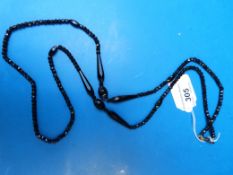 A Victorian mourning necklace of jet fac