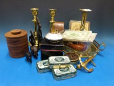 A quantity of smoking collectables to include pipes, Calibri lighter, Humidor etc together with a