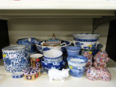 Blue and white ceramics including Spode 
