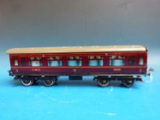 A Hornby 0 gauge  No 2 corridor coach c575