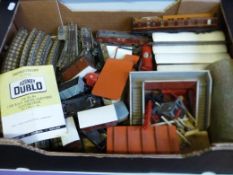 A collection of Hornby Dublo 00 gauge carriages, wagons,