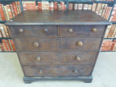 A Victorian North Country style chest of five drawers (W119, D54,