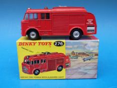 Dinky Toys diecast model airport Fire Tender with flashing light 276 (in original box)