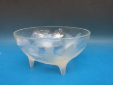 Rene Lalique 'Lys' pattern opalescent circular glass bowl no.