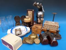 Breweriana and smoking related items including Carltonware Guinness,
