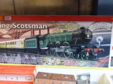 Horby 00 gauge Flying Scotsman train set in original box