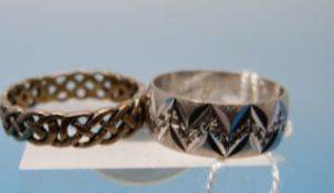 A 9ct gold ring and another