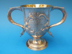 A George III silver loving cup, London 1789, maker's mark rubbed but probably George Smith II.