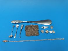 A white metal mesh purse, two hallmarked silver salt spoons,