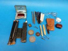 Parker pens, 1898 crown, 1937 crown, 1806 halfpenny, cut throat razors,